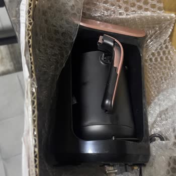 Kırık Kahve Makinesi Ve İlgisiz Müşteri Hizmetleri