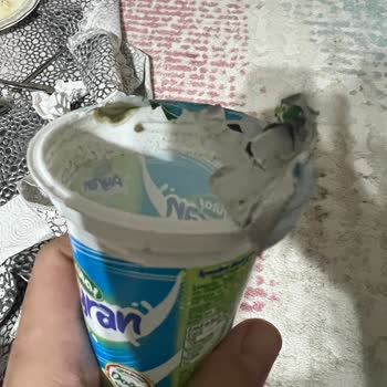 Küflü Ayran Skandalı: Çocuğumun Sağlığı Tehlikede!