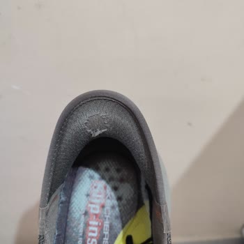 Beklentileri Karşılamayan Skechers Ayakkabı Deneyimi