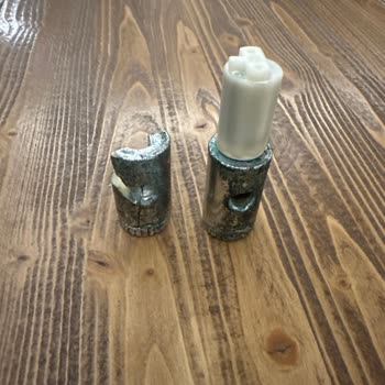 Güral Vit Klozet Kapağı Menteşesi Yedek Parça Sorunu