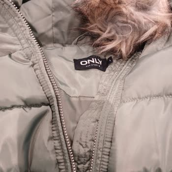 Montun Dikiş Problemi Ve Müşteri Hizmetleri Hayal Kırıklığı