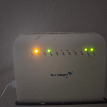 İnternet Hız Problemi Ve Ulaşılamayan Müşteri Hizmetleri