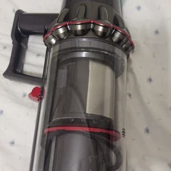 Dyson Süpürgede Beklenmedik Parça Çıkması Ve Hayal Kırıklığı