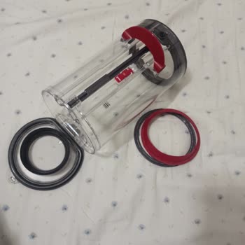 Dyson Süpürgede Beklenmedik Parça Çıkması Ve Hayal Kırıklığı