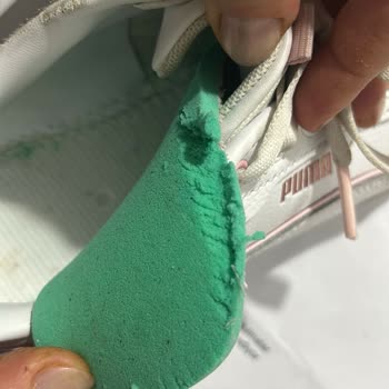Ayakkabı Dünyası'ndan Aldığımız Puma Ayakkabının Yıpranması
