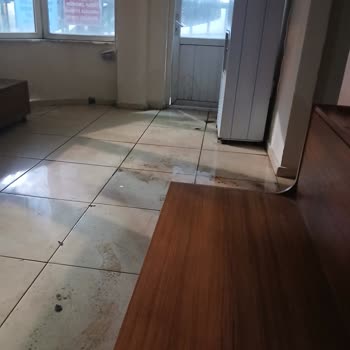 Soğukta Bekleyen Personelin İsyanı