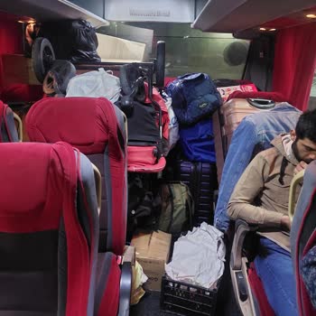 Geç Gelen Otobüs Ve Rahatsız Edici Mazot Kokusu