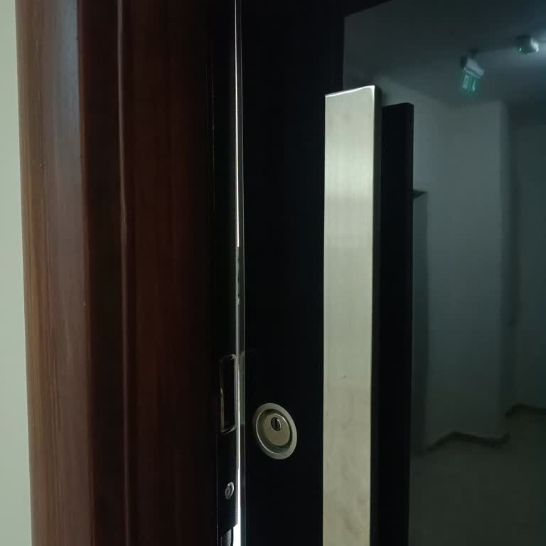 Çelik Kapı Sorunu İçin Yardım Bekliyoruz