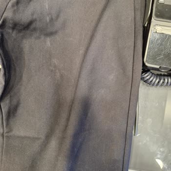 Gusto Siyah Pantolonun Yıkama Sonrası Deterjan Kalıntısı Sorunu