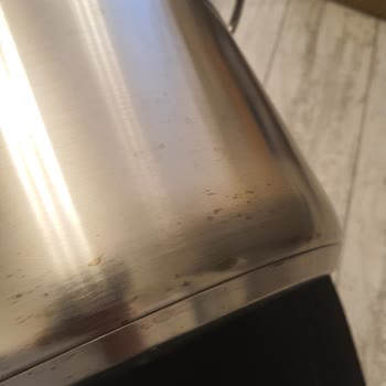 Korkmaz Mutfak Eşyaları Tencerede İlk Kullanımda Sararma Ve İlgisiz Servis
