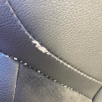 Nissan Yeni Aracın Koltuk Sorunu Ve Bayi İlgisizliği