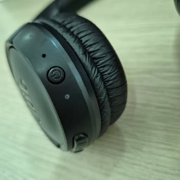JBL 570 BT Kulaklığın Açma Kapama Tuşu Sorunu