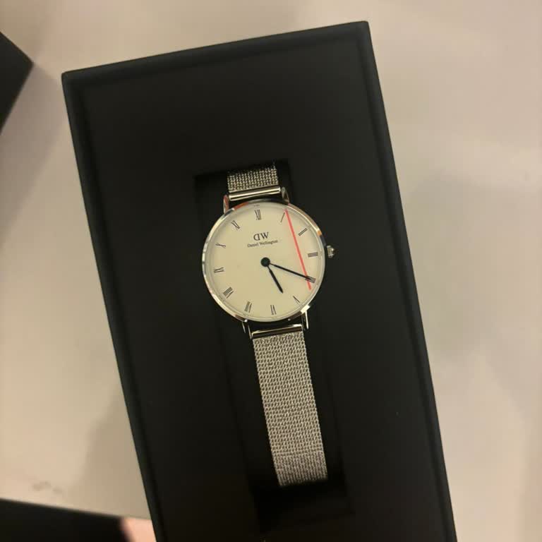 Daniel Wellington Yanlış Saat Gönderimi Ve Müşteri Hizmetleri Eksikliği!