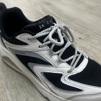 Skechers Kalitesiz Ürün Ve Yetersiz Müşteri Desteği