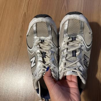 My New Balance 530 Shoes Tore in Less Than 2 Years, Requesting Replacement