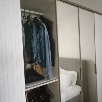 Kırık Dolap Kapağı 6 Aydır Teslim Edilmedi