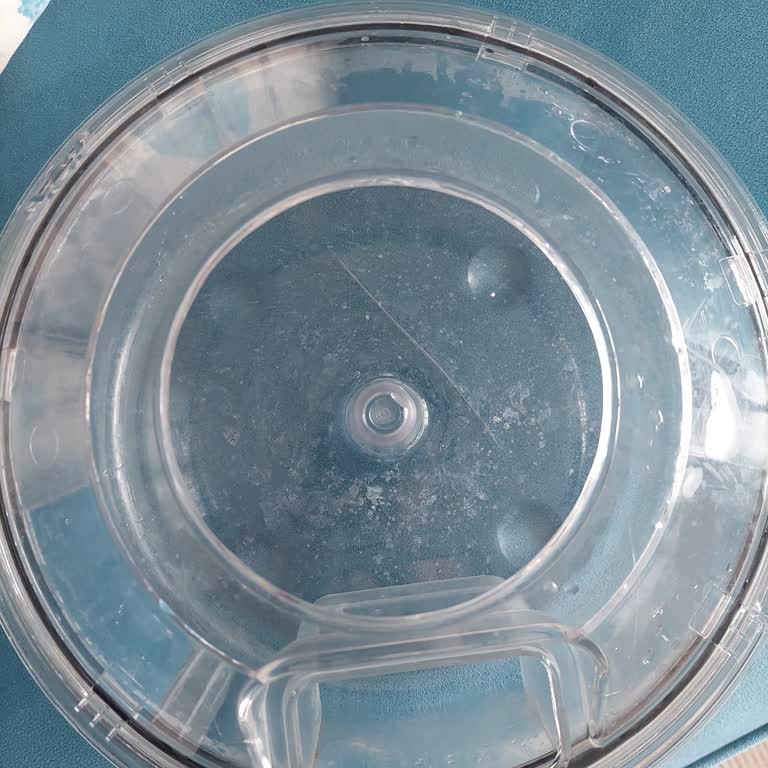 Kırılmaz Denilen Su Haznesi Çatladı: Garanti Süreci Mağduriyeti