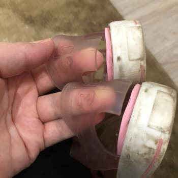 Dayanıksız Sandalet Ve Yetersiz Müşteri Hizmeti