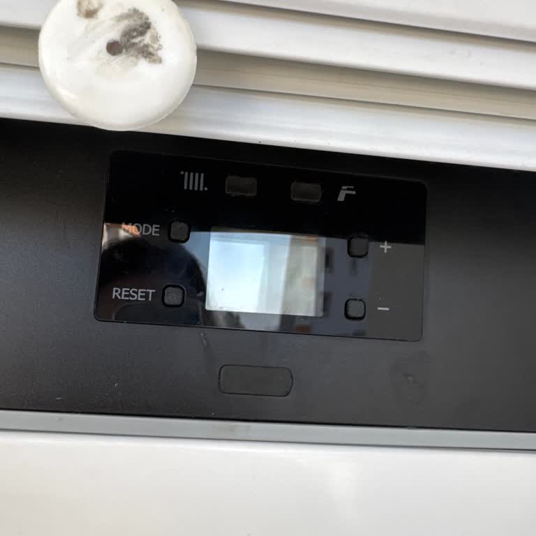 Kombi Arızası Ve İlgisiz Servis Hizmeti
