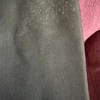 Pahalı Çorap İlk Kullanımda Hayal Kırıklığı Yarattı