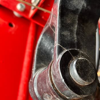 Hattat Traktör'de Hidrolik Kolu Sorunu