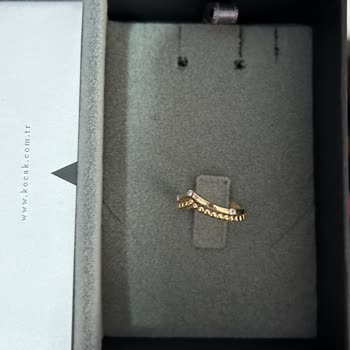 Eksik Taşlı Yüzük Ve İletişim Sorunu