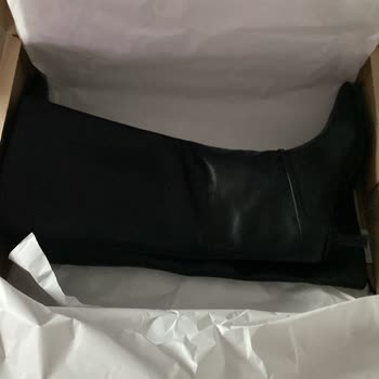 Yanlış Ürün Gönderimi Ve Saygısız Mağaza Deneyimi