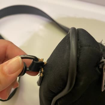 Bolso GAP de ₺1000 roto en pocos meses, mala calidad, solicito reembolso