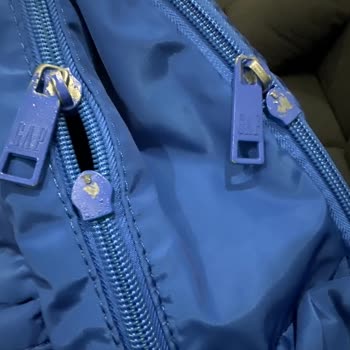 Bolsas GAP con cremalleras defectuosas, solicito solución urgente