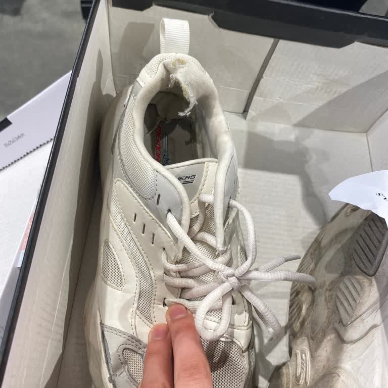 Skechers Ayakkabıda Kalitesizlik Ve İlgisizlik Sorunu