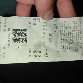 Yakıt İstasyonunda Başıboş Pompa Ve Boşa Akan Yakıt Sorunu