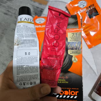 Gratis'te Kullanılmış Saç Boyası Şoku