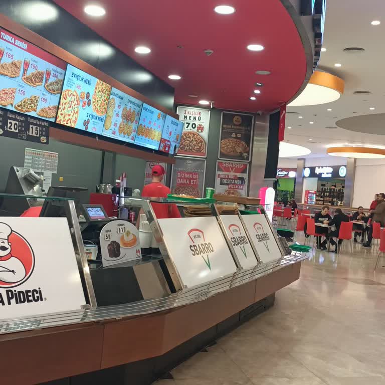 Sbarro'da Ekstra Ücret Şoku Ve İletişimsizlik