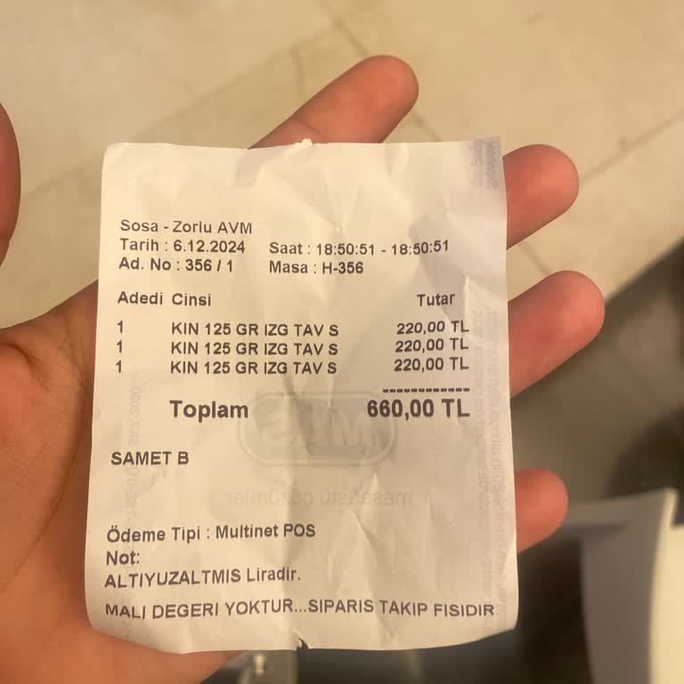 Zorlu Center'da Eksik Hizmet Deneyimi