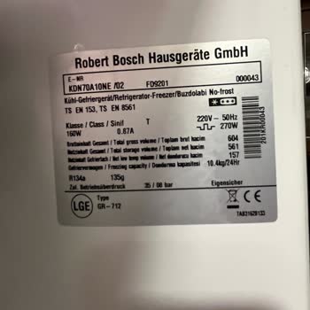 Bosch Buzdolabımın Kırık Menteşe Problemi Ve Yetersiz Servis Hizmeti!