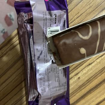 Taze Ürün Beklerken Küflenmiş Alpella Rulo Pasta Şoku