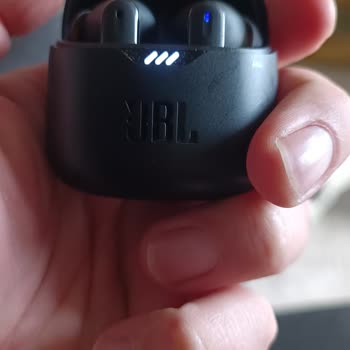 Kusurlu Ürün: Sol Kulaklık Şarj Sorunu