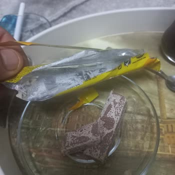 Bozuk Çikolata İle Misafirlere Rezil Olduk