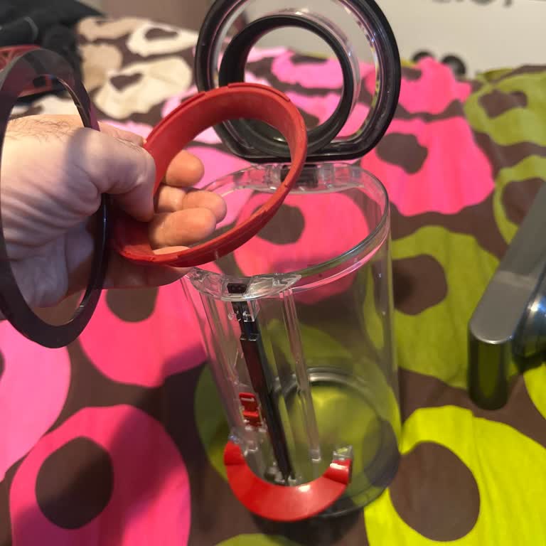 Dyson Ürününün Kırmızı Contası Sorunu