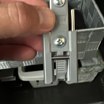 Outlet Ürünü Mağduriyeti: Rendi Mobilya'nın Sorumluluk Eksikliği