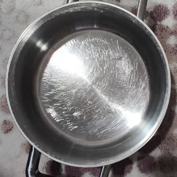 Jumbo Çelik Tencere Setinde Beklenmedik Çizikler