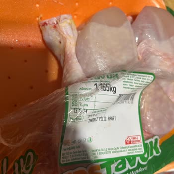 A101'de Tavuk Ürünü Skandalı: Temizlik Sorunu