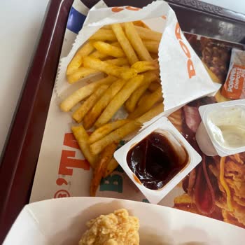 Popeyes'te Hayal Kırıklığı: Lezzet Ve Hizmet Sorunları