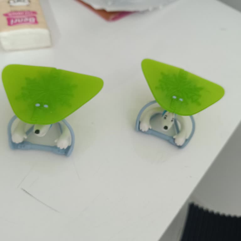 Kinder Maxi'den Çıkan Oyuncak Hayal Kırıklığına Uğrattı