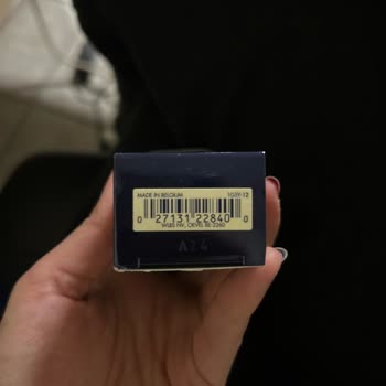 Estee Lauder Fondöten Orijinalliği Hakkında Şüpheler