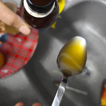 Bozuk Uyku Şurubu Çocuğumda Mide Bulantısı Ve Kusma Yaptı