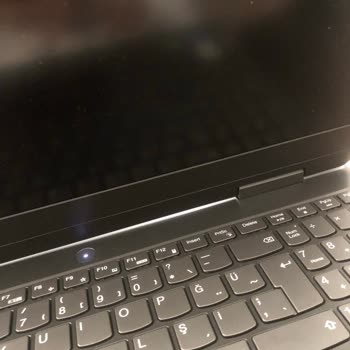 Lenovo Ideapad Gaming 3 İle Süregelen Ekran Sorunları