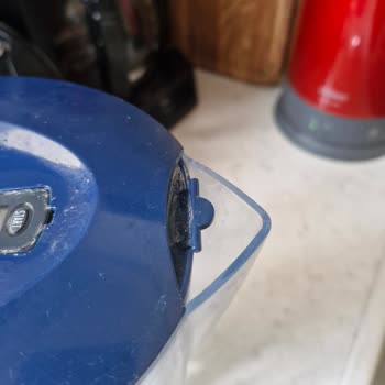 Brita Sürahimin Kapağı Kırıldı Toz Alıyor!