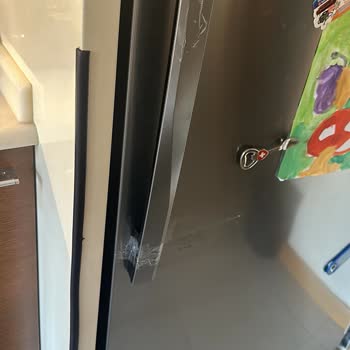 Buzdolabı Kapak Tutacağı Sorunu