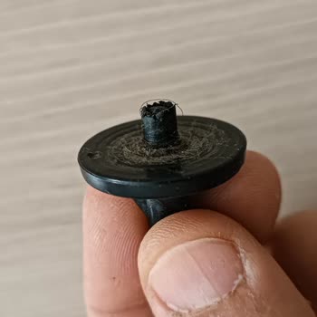 Philips Ev Aletleri Dikey Süpürge Servis Sorunu: Güven Sarsan Deneyim!